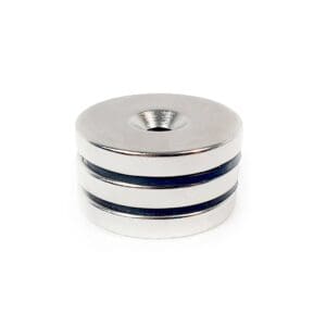Round Circular Disc Neodymium magnet with countersunk hole for screwing and with dimensions 32mm x 5mm x (6mm Hole), grade N42 , featuring a nickel-copper-nickel coating and an 13.49KG pull force, commonly used in DIY, crafts, furniture design, fixings, kitchen design, lock mechanisms and science experiments.