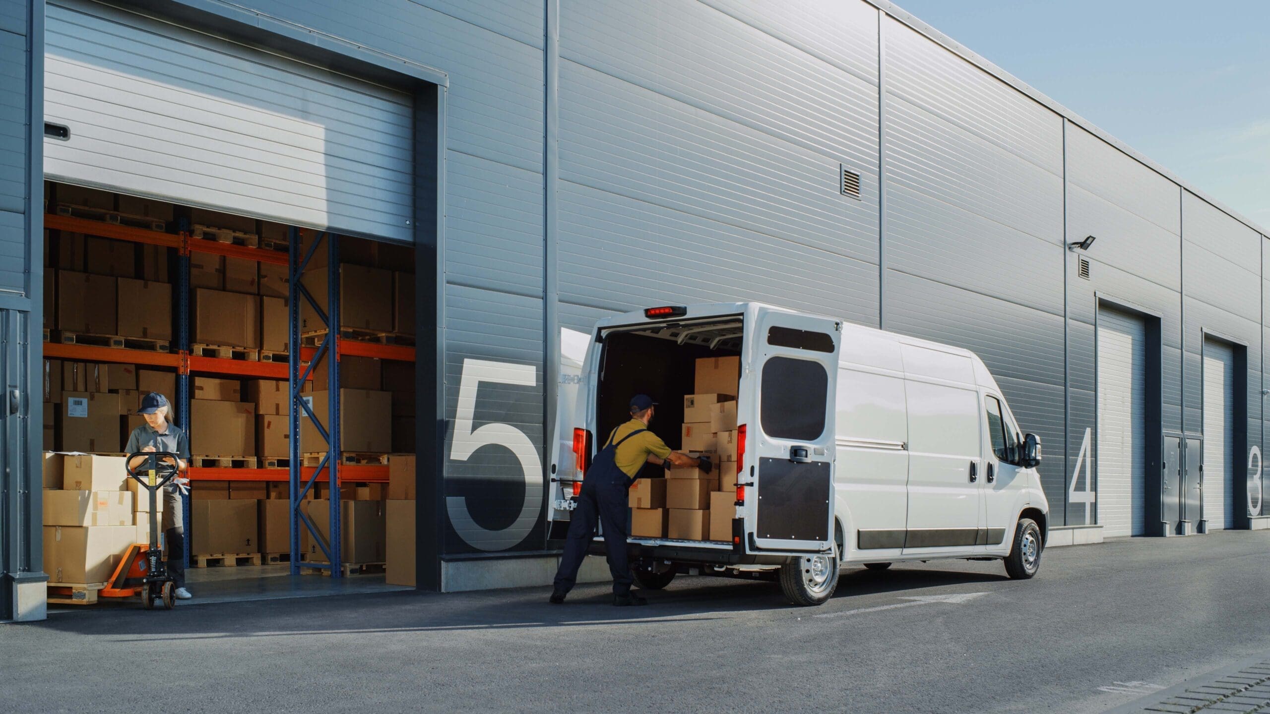 Delivery_457515172