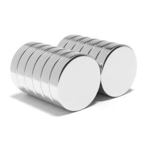 Round Circular Disc Neodymium magnet with dimensions 26mm x 6mm, grade N52 , featuring a nickel-copper-nickel coating and an 14.97KG pull force, commonly used in DIY, crafts, furniture design, fixings, kitchen design, sale display units, scale models, lock mechanisms, science experiments, computing and many more.